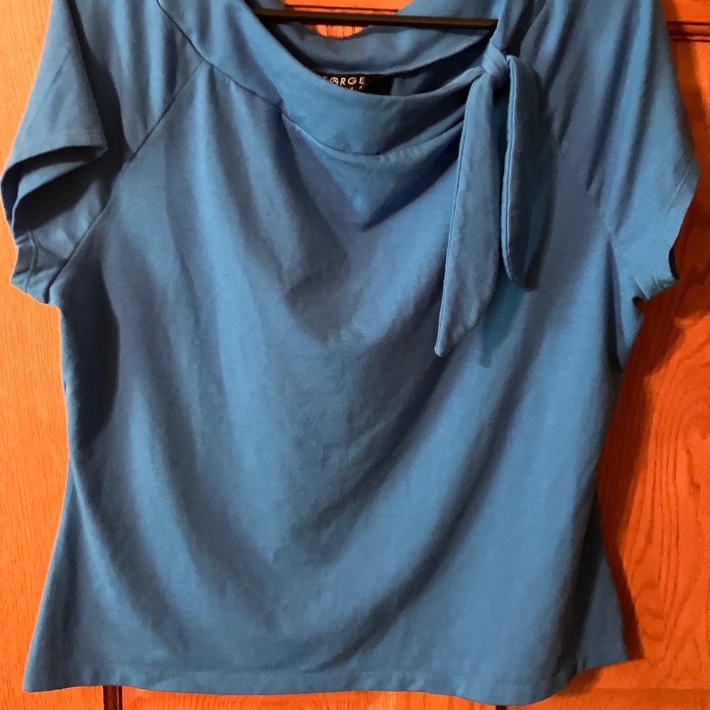 Ladies top